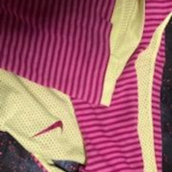 Nike racerback - Picture 3 of 3